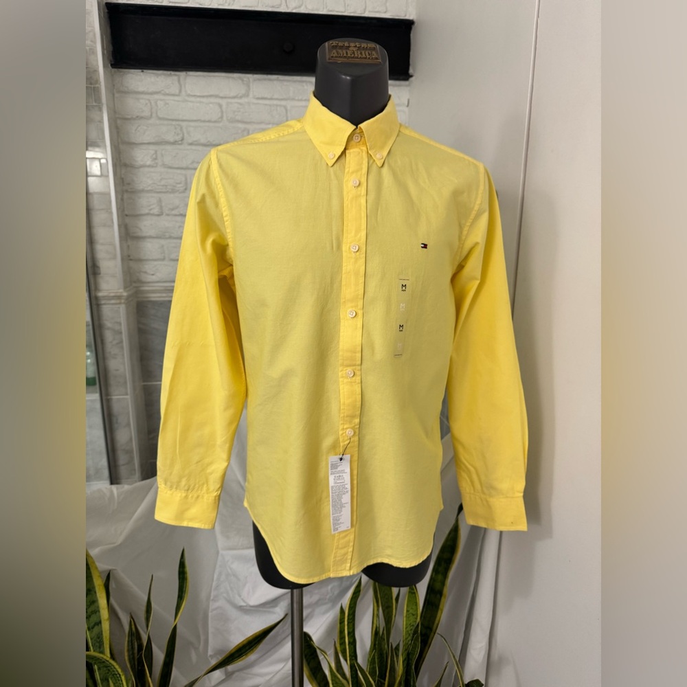 NWT Tommy Hilfiger Yellow 100%coton Casual Button Down Shirt